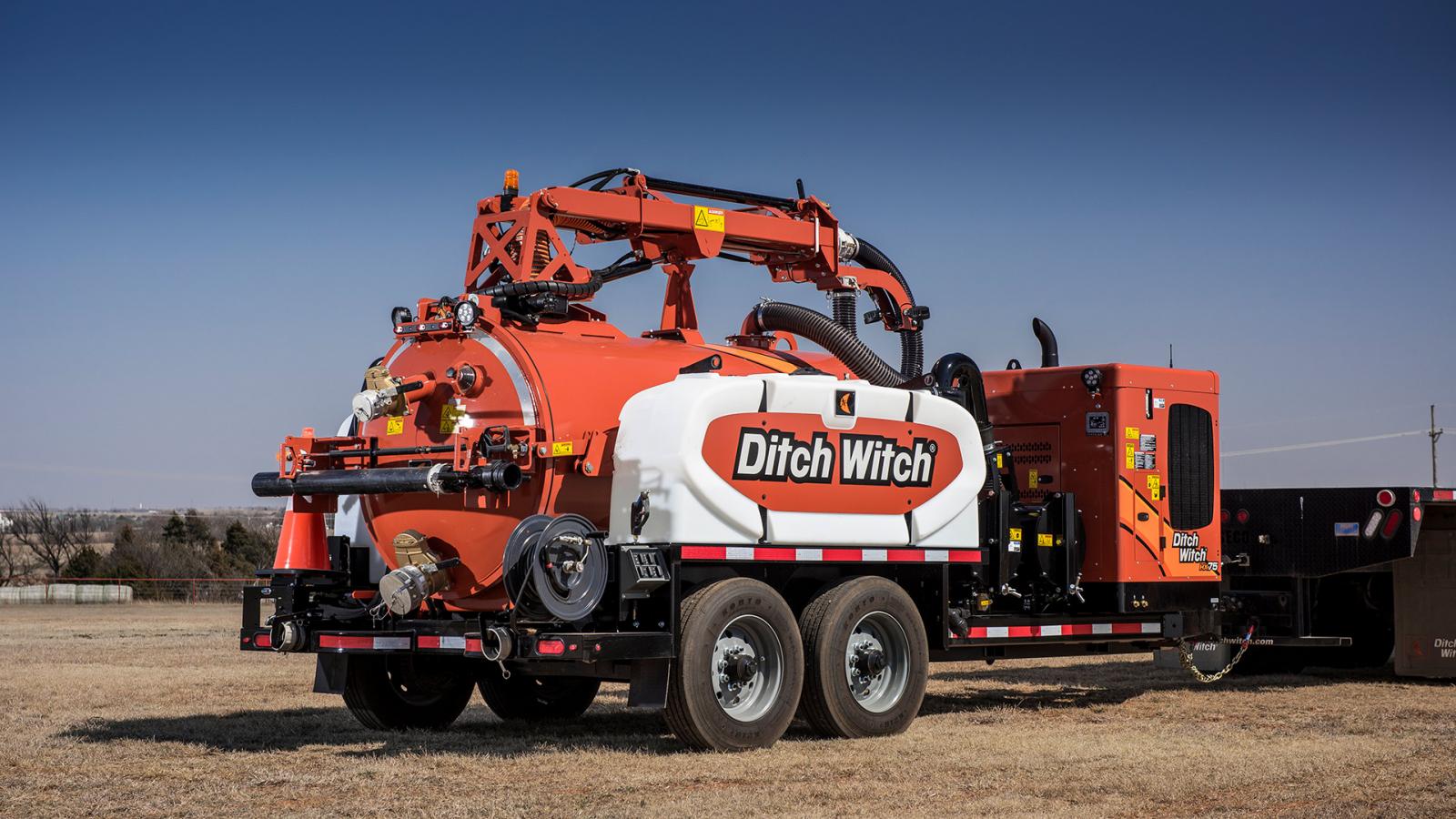 HX75 VACUUM EXCAVATOR