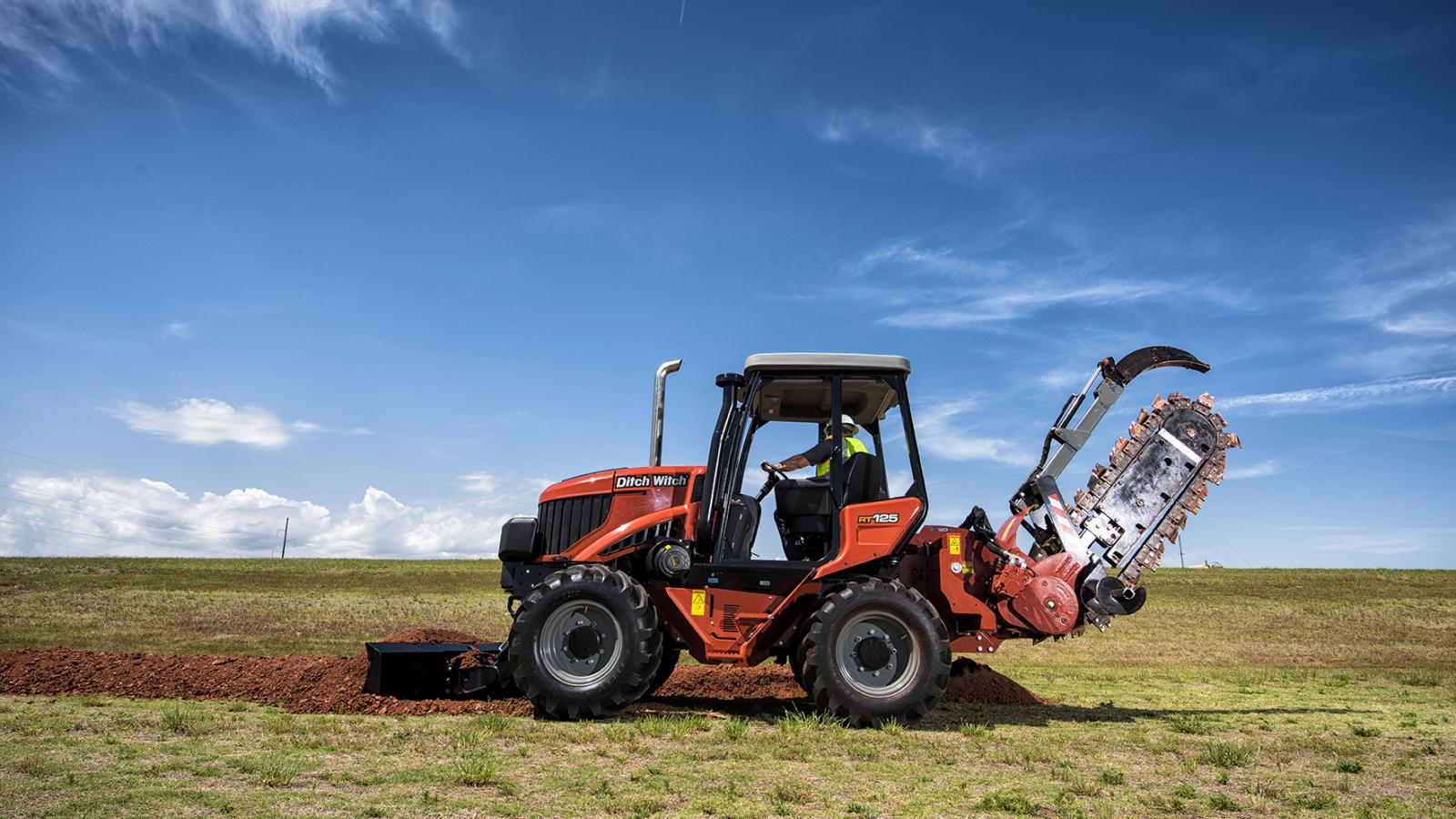 RT125 Tractor Ditch Witch UK & Ireland Supplying the complete Ditch