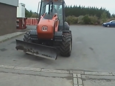 RT90 TRACTOR