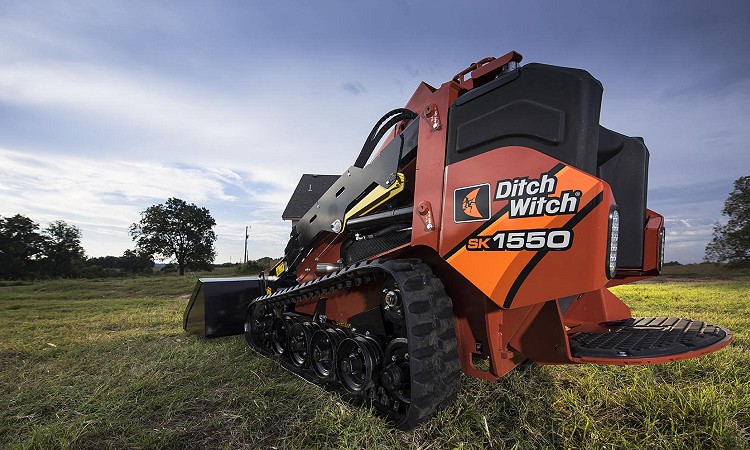 SK1550 Mini-Skid Steer